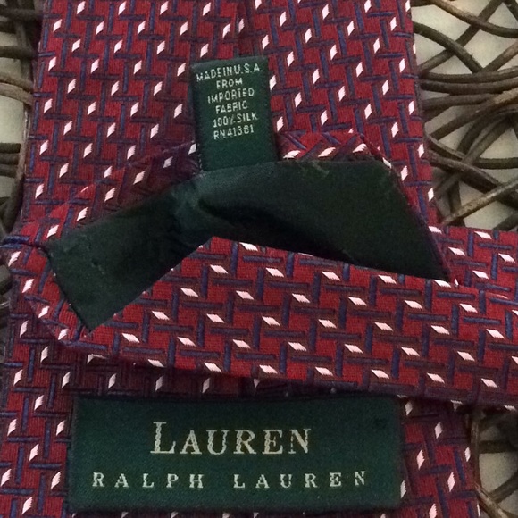 NWOT LAUREN RALPH LAUREN 100% SILK TIE - Picture 2 of 4